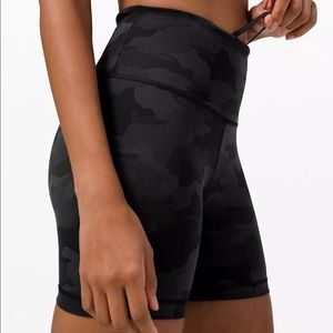 LULULEMON WUNDER TRAIN HIGH-RISE SHORT 6"